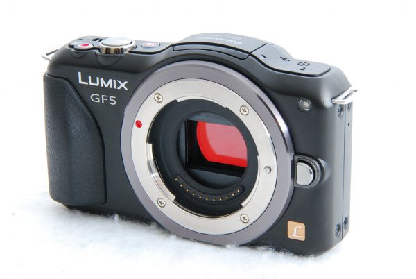 Panasonic ☆極上美品☆Panasonic LUMIX DMC-GF5 ボディ☆元箱付属一式