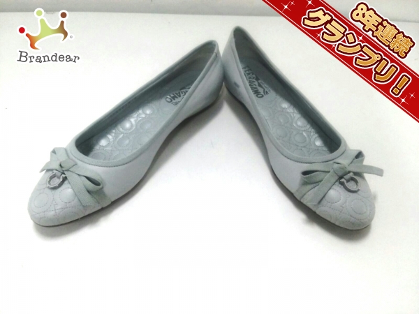 サルバトーレフェラガモ SalvatoreFerragamo 靴 フラットシューズ 5 1/2 C レザー×化学繊維 ライトブルー レディース リボン ガンチーニ