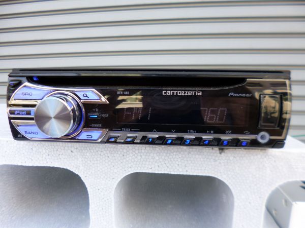 carrozzeria カロッツェリア DEH-480 CDプレーヤー　USB　AUX