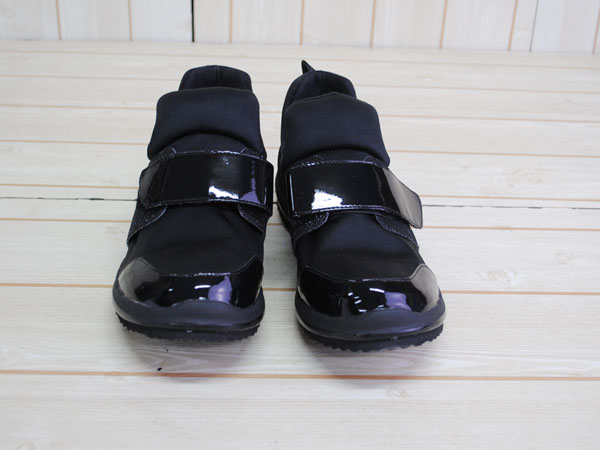 ヌーディーウォーク●美ウォーキング スニーカー シューズ 裸足感覚 マジックテープ●ブラック黒22.5cm●ZS