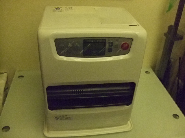 稼動品★Aladdin 石油ファンヒーター AKF-P328N 2014年製 ★