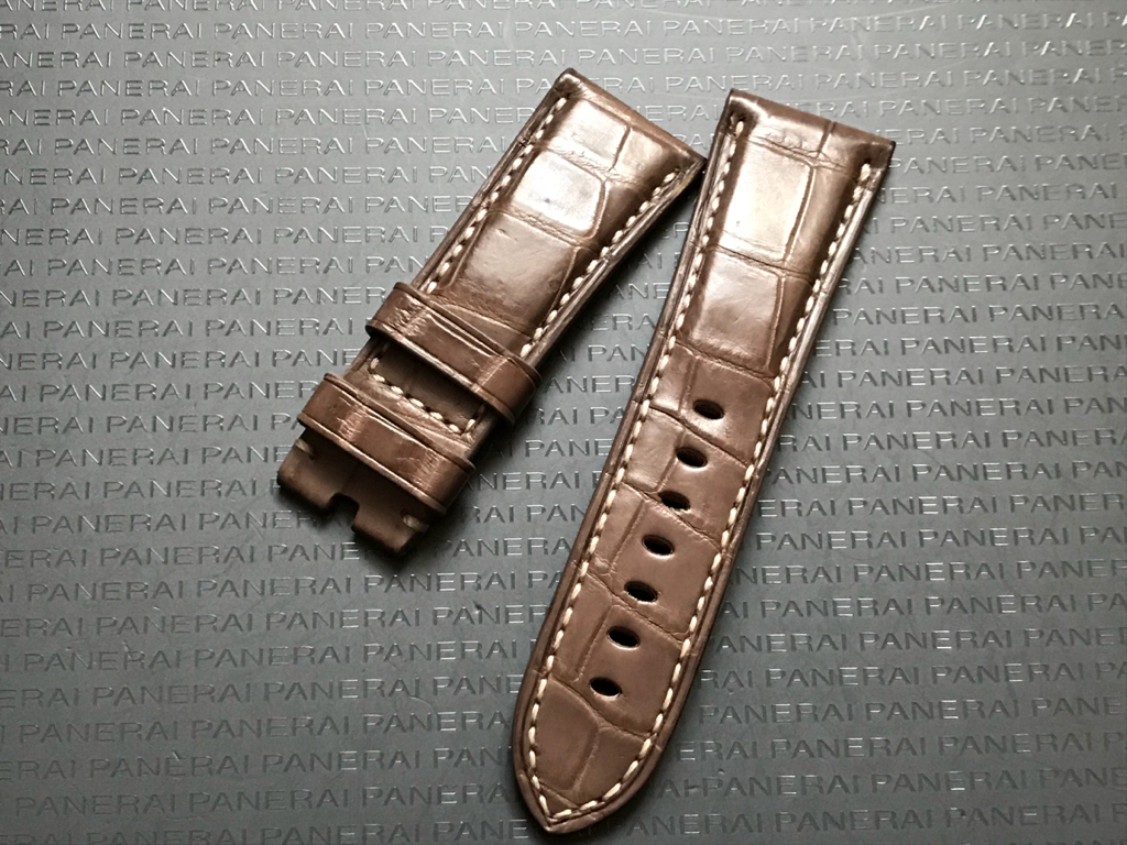 COUSUMAINオリジナル　パネライ　アリゲーターストラップ　26ｍｍ