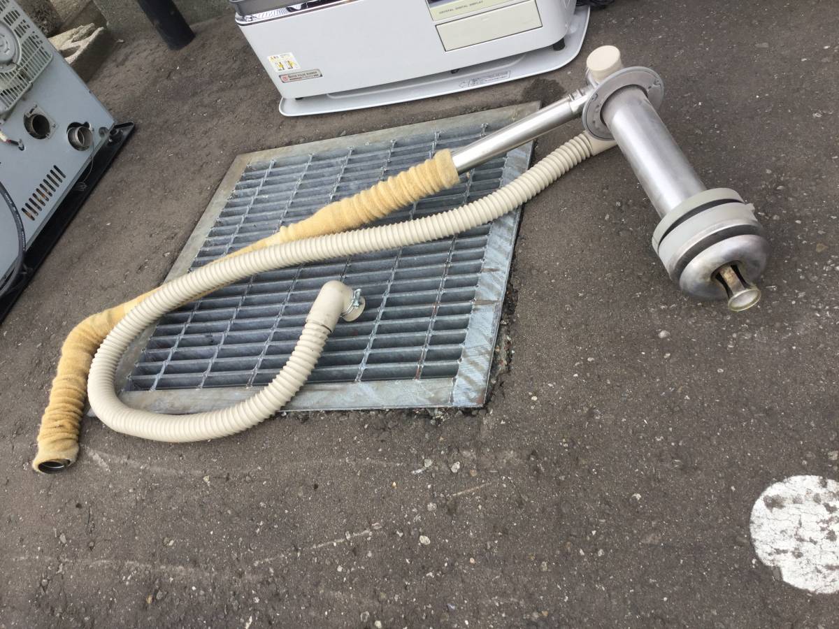 FF式 FF温風タイプ｜寒冷地用大型ストーブ｜株式会社コロナ 製品詳細 