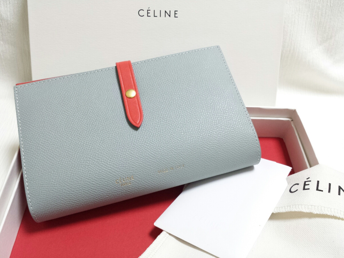 CELINE セリーヌ ラージ ストラップ マルチ 長財布 - マルチ 