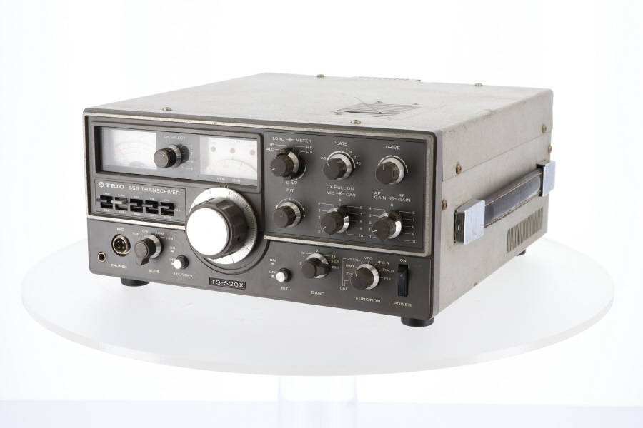 TRIO TS-520X SSB トランシーバー◇ジャンク品