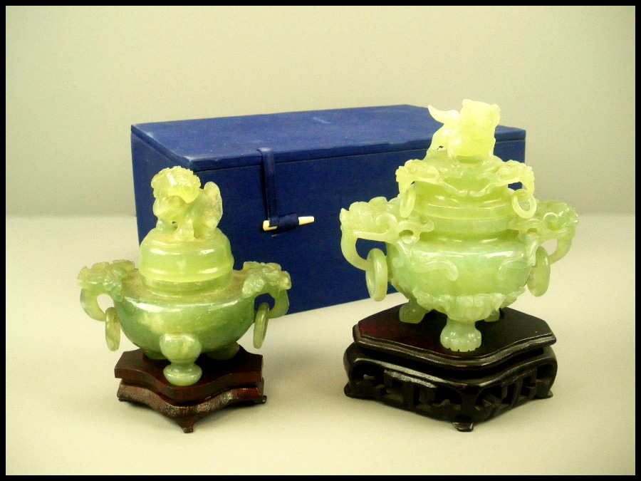玉 緑玉 獅子 香炉 2点 台付 箱付 唐物/（翡翠ヒスイ中国清宋元明古玩