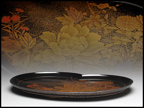 AY037 時代物 黒塗梨地牡丹菊蒔絵銀覆輪香盆・黒漆梨子地花蒔絵銀覆輪香盆・黒漆蒔絵香盤☆香道具香具茶道具漆器古美術