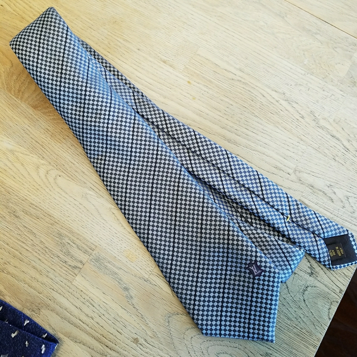 LOUIS VUITTON ルイヴィトン ネクタイ 中古美品　格安　