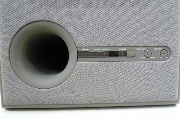 中古 YAMAHA ヤマハ YST-SW500 サブ ウーファー M2808301 YAMAHA