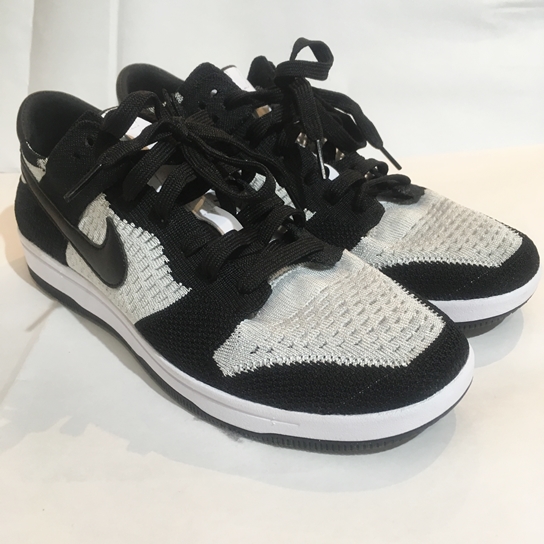 定番，格安 NIKE ナイキ DUNK FLYKNIT 917746-100 BLACK ブラック ダンク フライニット US10 28cm(28.0cm)｜売買されたオークション情報、yahooの商品情報をアーカイブ公開 - オークファン 28.0cm