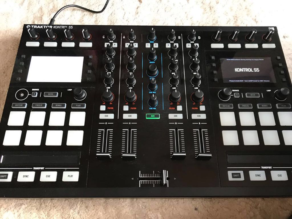 Traktor Kontrol S5 ジャンク品 S5 Native TRAKTOR