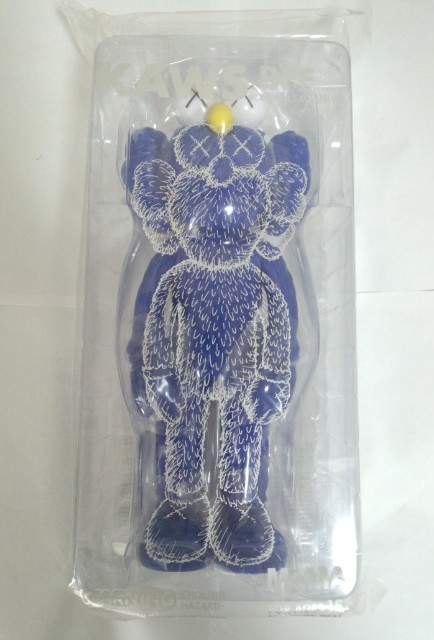 豊富な，定番人気 KAWS BFF OPEN EDITION BLUE MoMA 青 ブルー カウズ BE@RBRICK ベアブリック MEDICOM TOY(キューブリック、ベアブリック)｜売買されたオークション情報、yahooの商品情報をアーカイブ公開 - オークファン キューブリック、ベアブリック