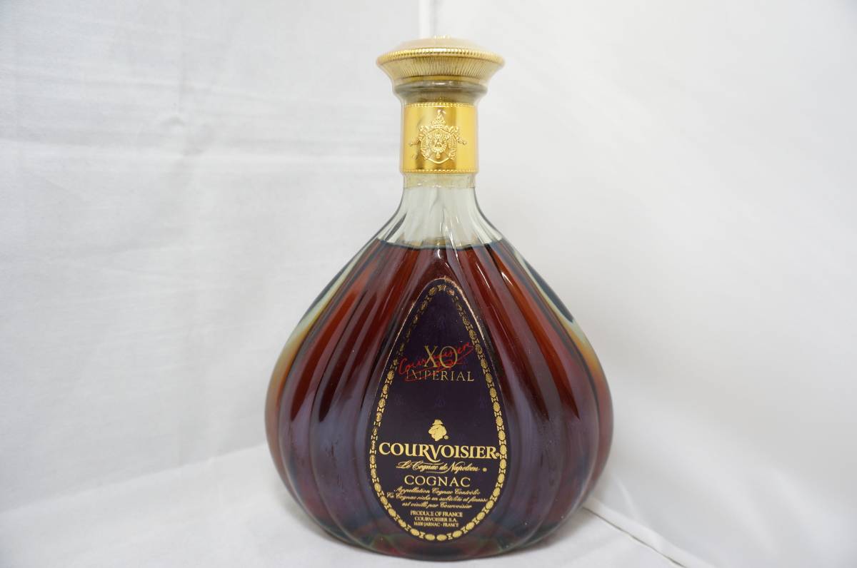 B85203】クルボアジェ XO グリーンボトル COURVOISIER 700ml 40