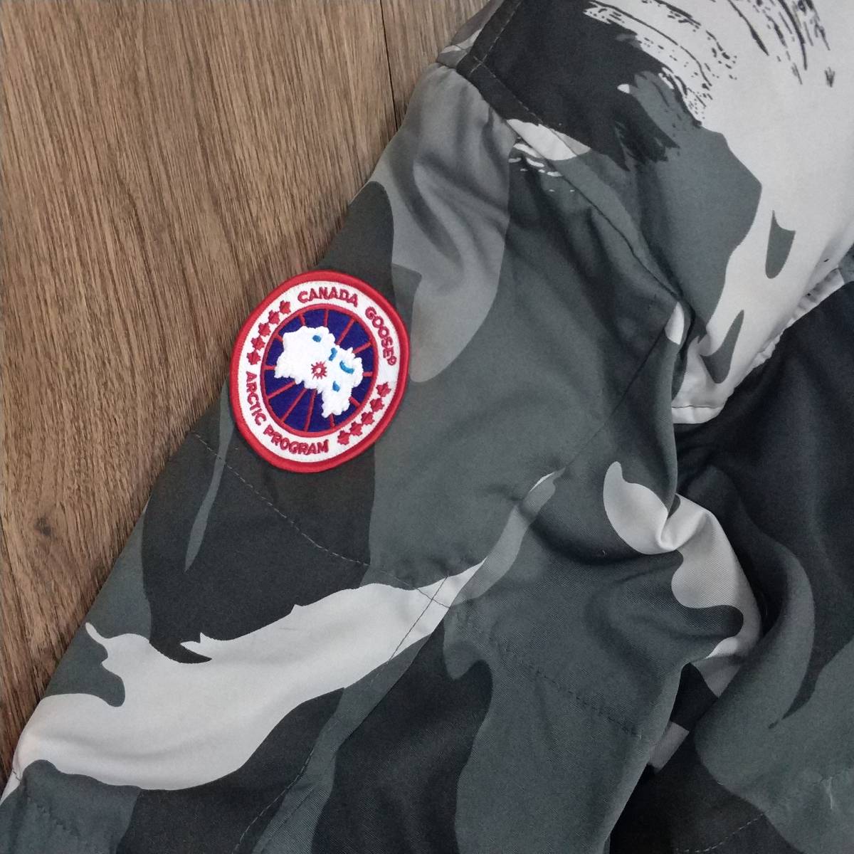 CANADA GOOSE カナダ グース ダウンジャケット コート フード付き 防寒 