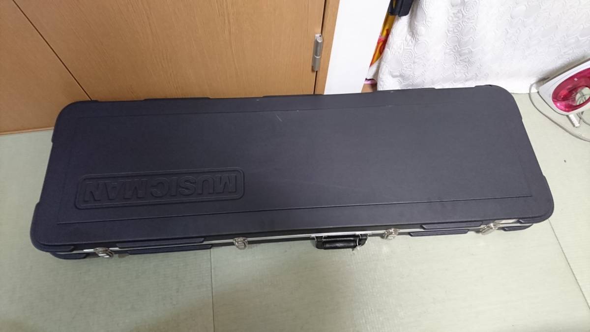 純正オンラインストア MUSICMAN ミュージックマン ベース ハード