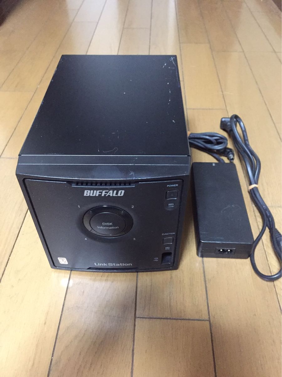 中古完動品 BUFFALO LinkStation LS-QV2.0TL/R5 2TB NAS