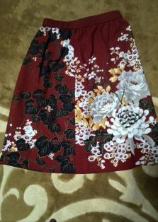 pagong パゴン 新品タグ付きスカート おまけ付き 半額以下 Lサイズ 京  