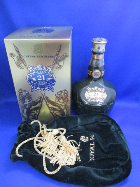 ☆ 未開栓 ☆ ROYAL SALUTE / ロイヤルサルート ☆ 21年 / 赤 陶器