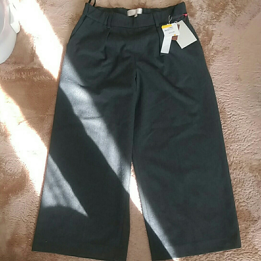 新作登場，本物保証 冬物 オンワード樫山 ONWARD 自由区 品 本体価格￥14900円 サイズ38号 あり ￥100円スタート ます(自由区)｜売買されたオークション情報、yahooの商品情報をアーカイブ公開 - オークファン 自由区