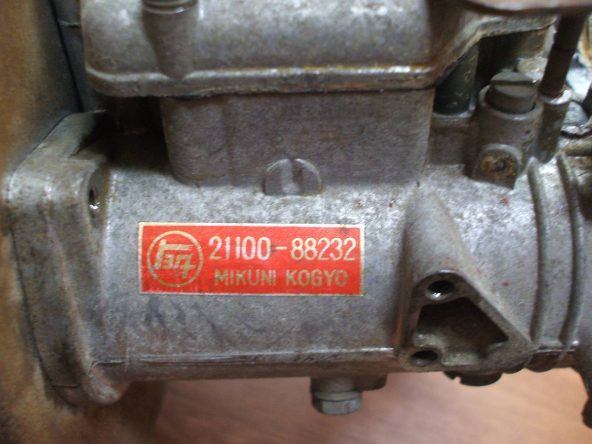 トヨタ スポーツ800 2Uエンジン SOLEXキャブレター インマニ