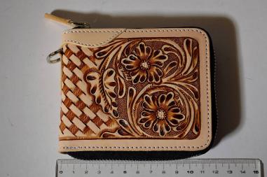 ★カービングレザージッパーウォレット　ハンドメイド★ペイズリー柄！