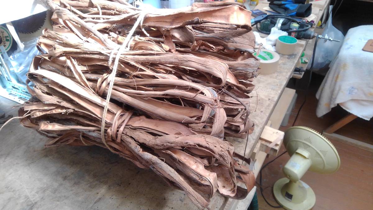 岩手県産山葡萄 樹皮 S級 山葡萄の樹皮 ラスト1点 山葡萄の樹皮、