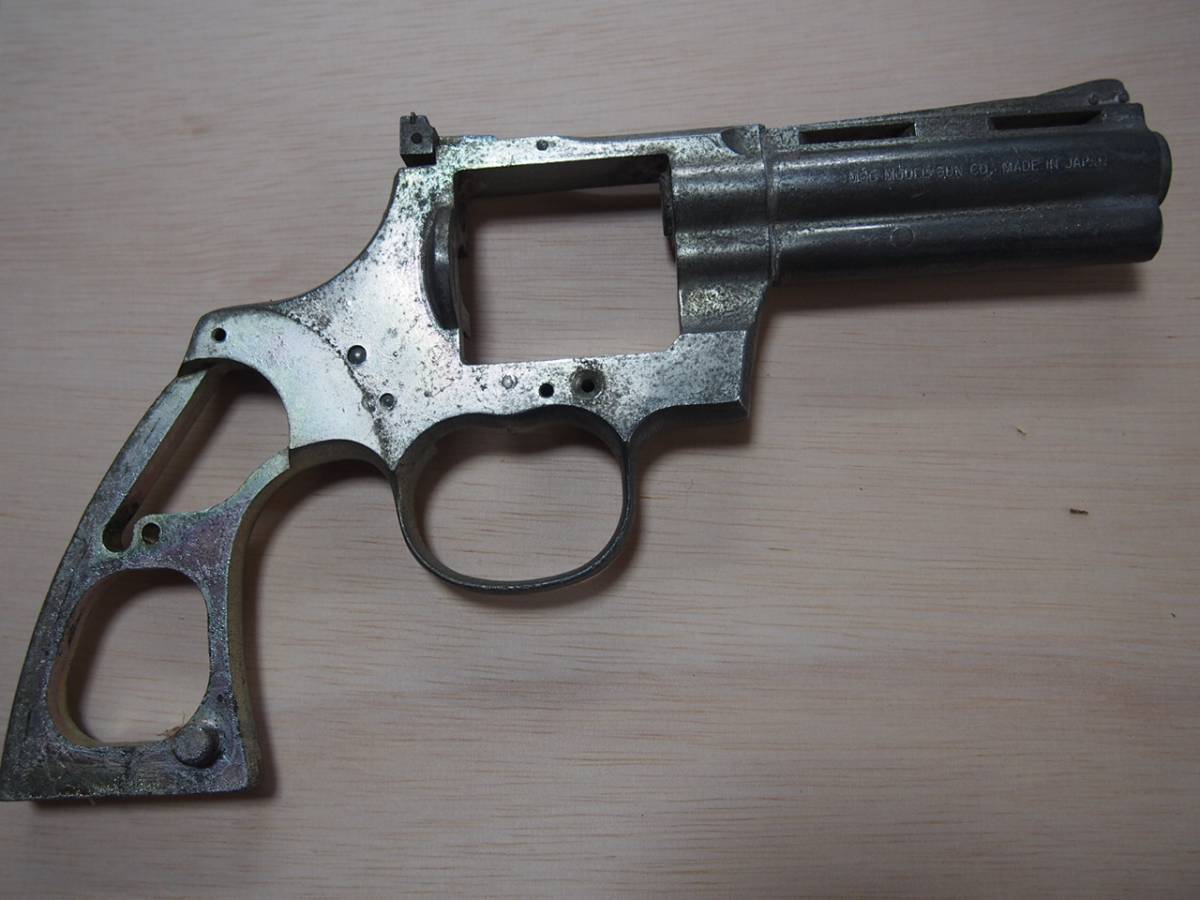 ☆　MGC　金属製　モデルガン　COLTパイソン　 357マグナム.BL MGC金属製モデルガン☆PYTHON 357 MAGNUM-BLパイソン357マグナム