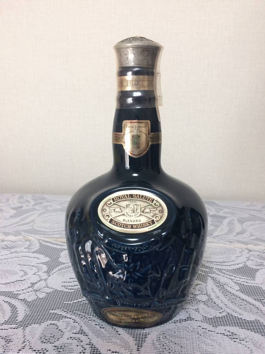 古酒☆シーバス☆ ロイヤルサルート☆21年☆ 青☆陶器ボトル☆ 40
