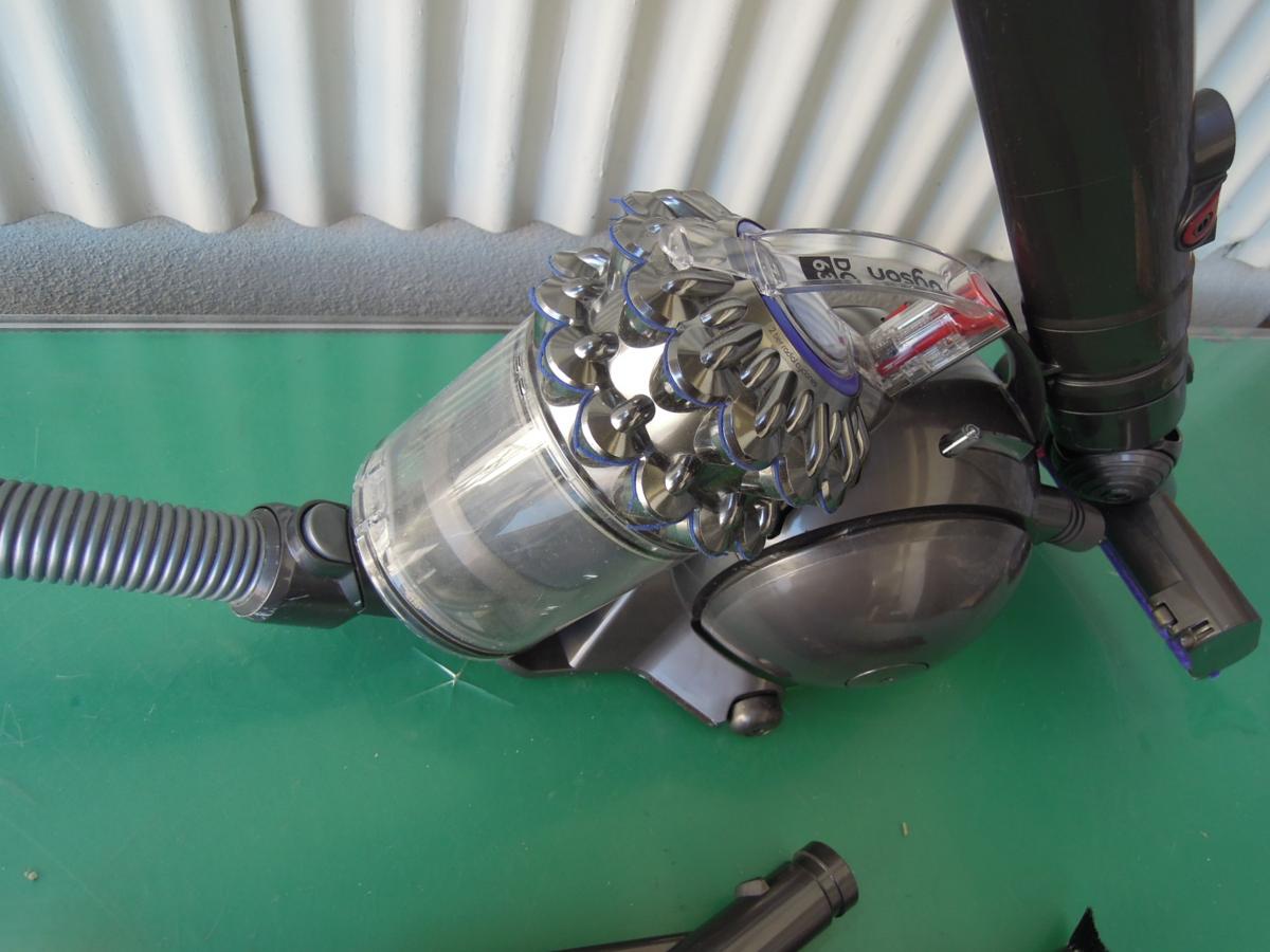 dyson ダイソン サイクロン式 クリーナー ダイソンボール DC63 L1983 