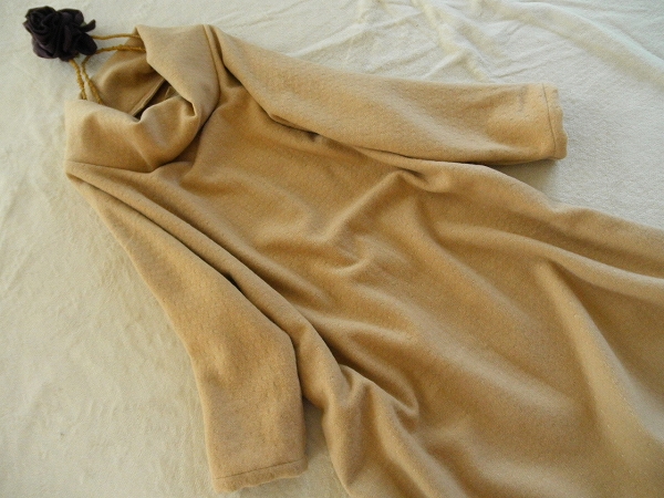 .*・゜出品 ハンドメイド ワンピース 起毛ラメドット 肉厚woolのふかふかあたたか