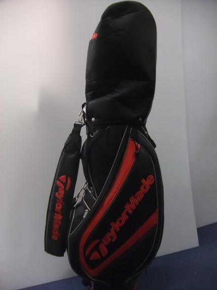 TaylorMade キャディバッグ 黒⁄赤 トゥルーライト 美品テーラーメイド