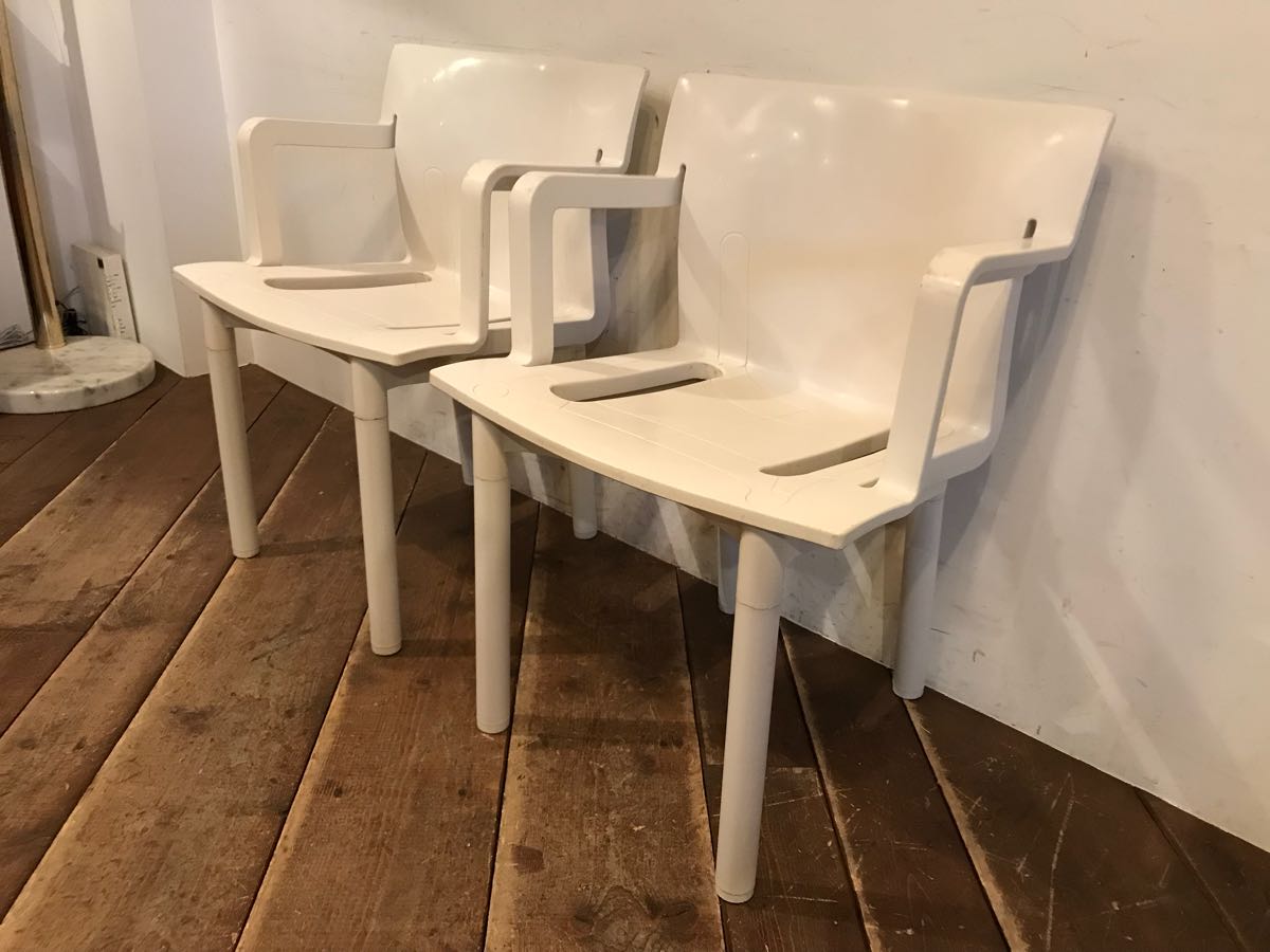 廃盤】Kartell 社Anna Castelli Ferrieriスタッキングチェア2脚