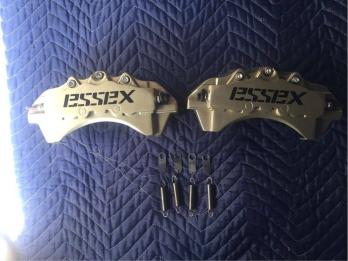 ハイエース２００系　ＣＲＳ　ＥＳＳEXキャリパーカバーバージョン１　カラーシャンパンゴールド　中古品