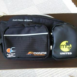 中古美品 マズメ レッドムーンシリーズ ウエストバック mazume