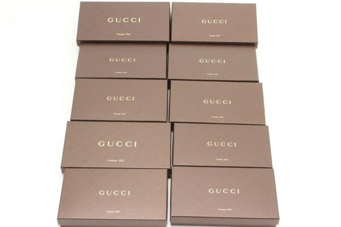 ブランド　GUCCI　長財布　サイフ　箱付き グッチ 長財布用 保存箱 10個 グッチ 長財布 GUCCI パイソン 店舗限定GUCCI