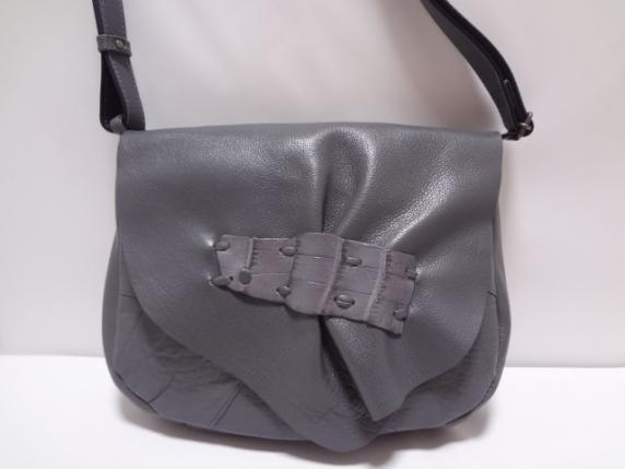 新品☆新作☆イビザ(IBIZA)☆高級バッファロー革☆素敵なショルダー 