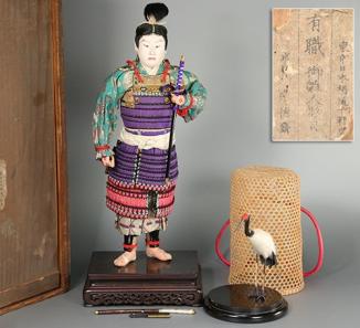 R646. 有職 御雛人形司 永徳斎作 日本人形 合箱 / 武士置物飾物