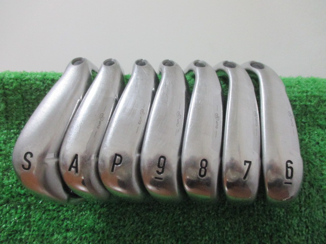 XR キャロウェイ STEELHEAD : (Callaway) アイアン(6 steelhead xr 7w 
