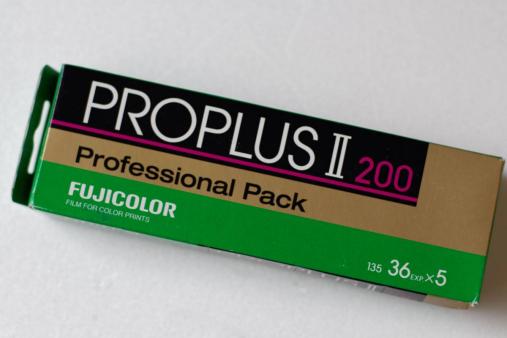 SALE，爆買い FUJIFILM FUJICOLOR PRO PLUSⅡ 200 36枚&times;5本 プロプラスⅡ200フジカラー35mm(フィルム)｜売買されたオークション情報、yahooの商品情報をアーカイブ公開 - オークファン フィルム