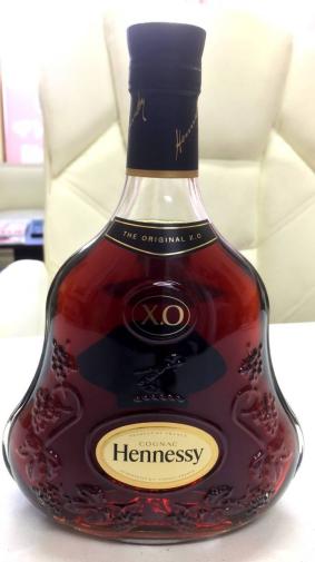 ☆Hennessy/ヘネシー XO 黒キャップ美品700ml 40％未開栓【今月入手