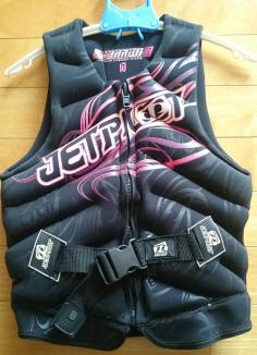 JETPILOT女性用ライフジャケット
