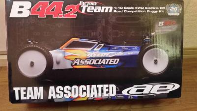ASSOCIATED アソシエイテッドRC10B44.2 未組み立て(組立キット（電動）)｜売買されたオークション情報、yahooの商品情報を ...