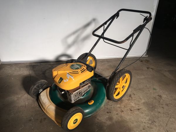 草刈り機　ジャンク 〇 芝刈り機 草刈り機 手押し yardman ヤードマン ジャンク 部品どり
