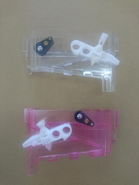 中一】パチンコ島設備部品 新品補給シュート3個