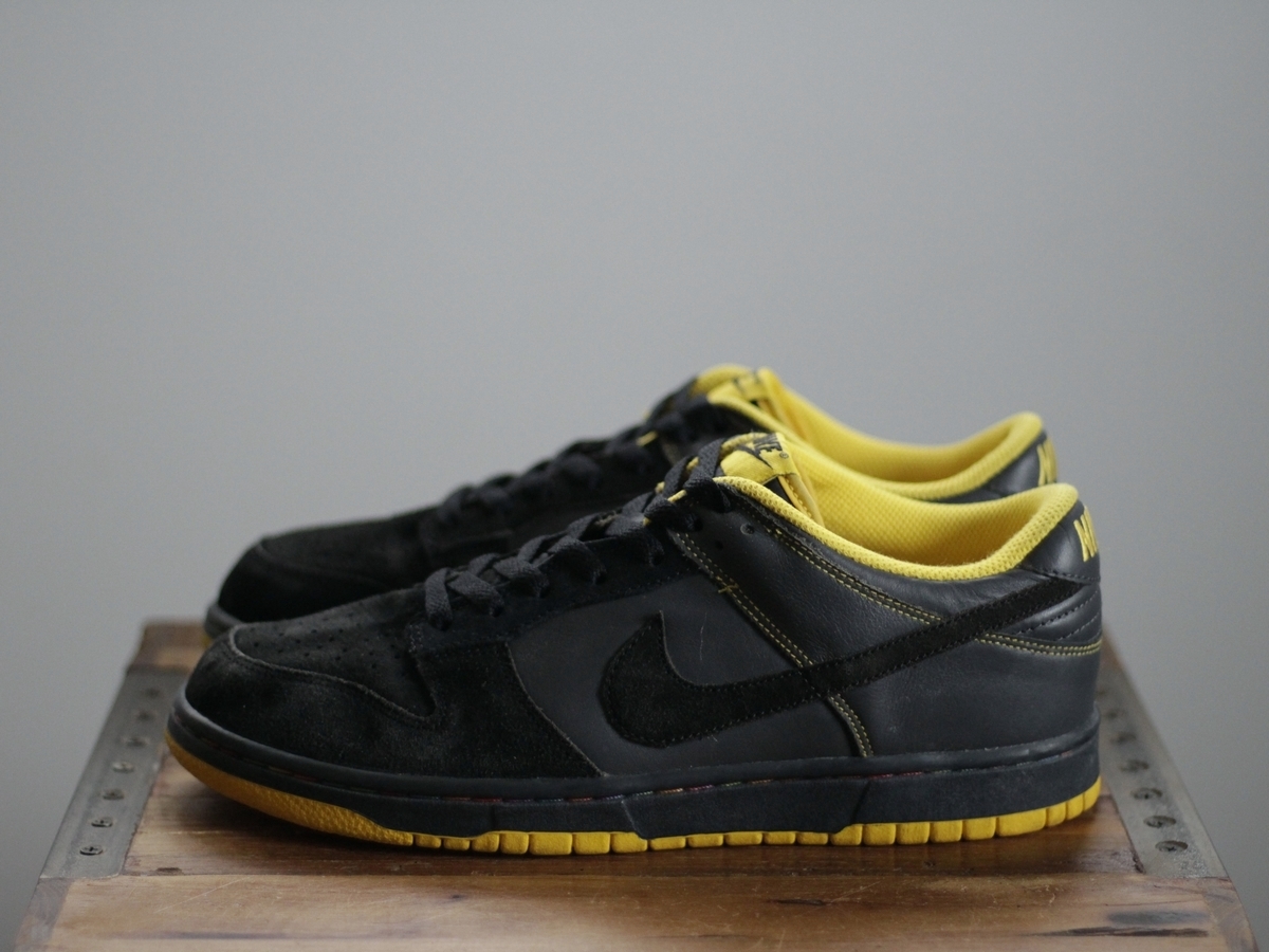 【ナイキ ダンク 27cm】 NIKE DUNK LOW ブラック イエロー 黒 黄 スエード USED メンズ スニーカー US9