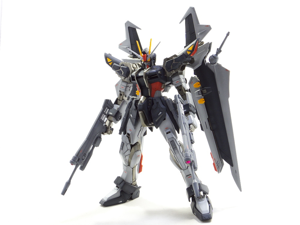 MG 1/100 ストライクノワールガンダム ミキシング 改修 全塗装 完成品 MG ストライクノワールガンダム 改修塗装完成品(完成品)｜売買された