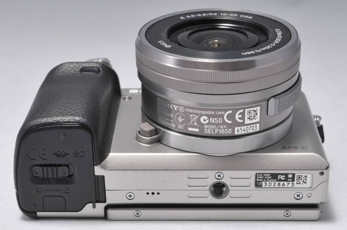 ◇極上品◇ ソニー SONY α6000 パワーズームレンズキット ILCE-6000 6