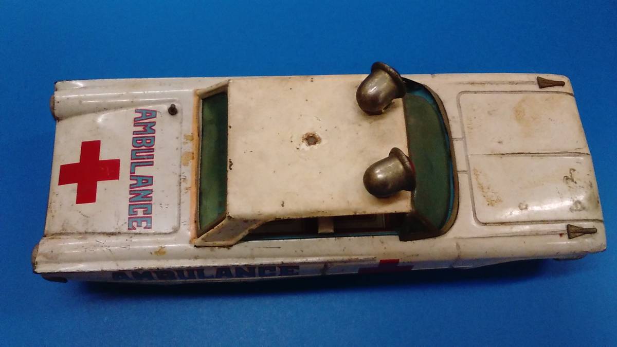 新品 増田屋 ブリキ救急車 FORD AMBULANCE ミニカー 4341 ブリキ FORD 救急車 【公式通販】
