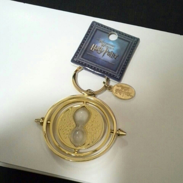 ハリーポッター Usj ストラップ 逆転時計 タイムターナー その他 売買されたオークション情報 Yahooの商品情報をアーカイブ公開 オークファン Aucfan Com