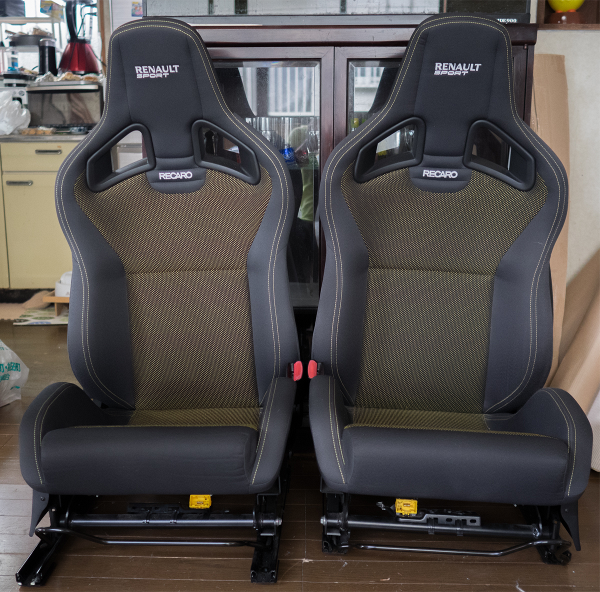 ルノー メガーヌ RS 純正 レカロ シート スポーツスター 左右 RECARO 